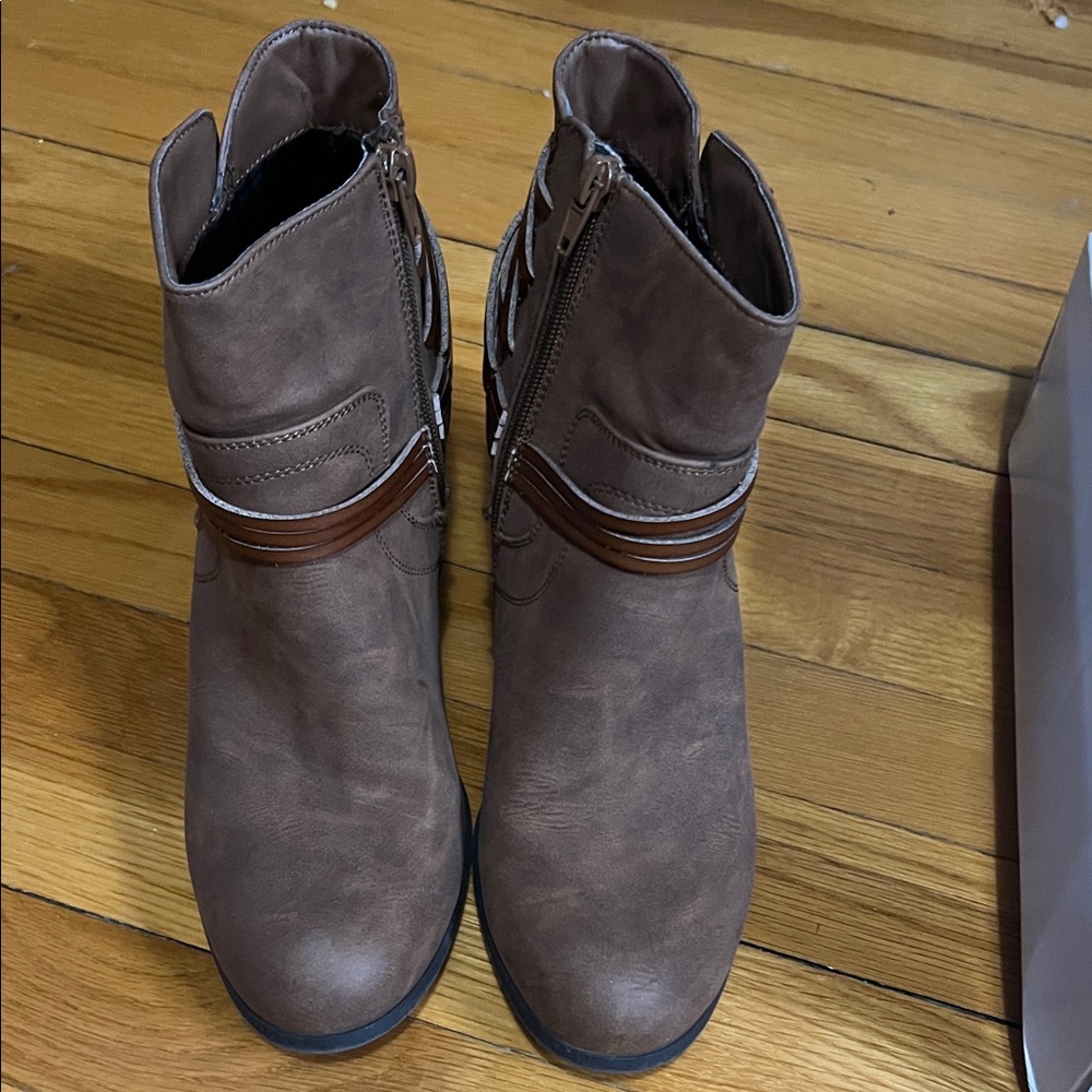 Steve Madden Brown Ankle Booties